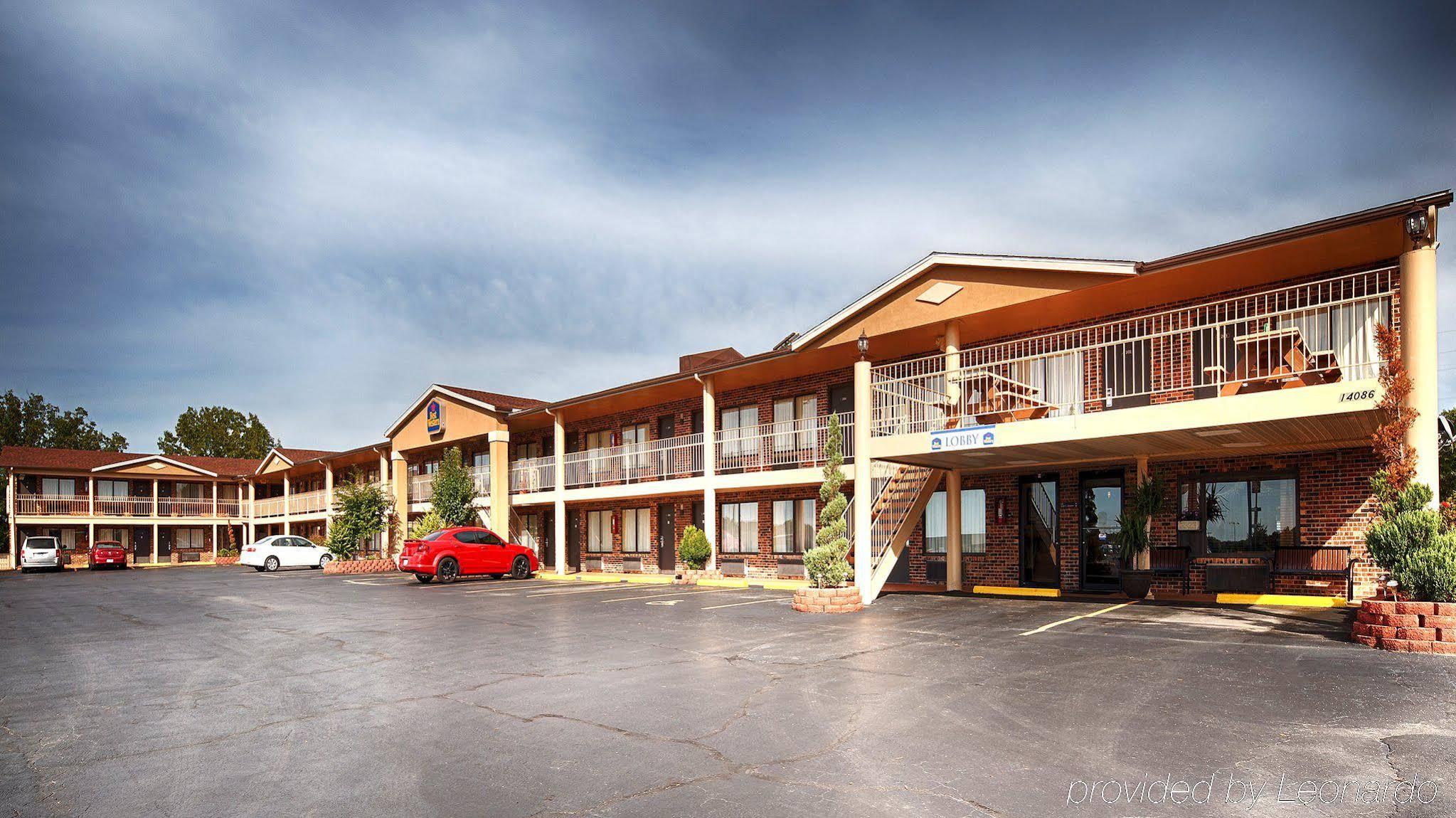 Best Western Montis Inn Saint Robert Esterno foto