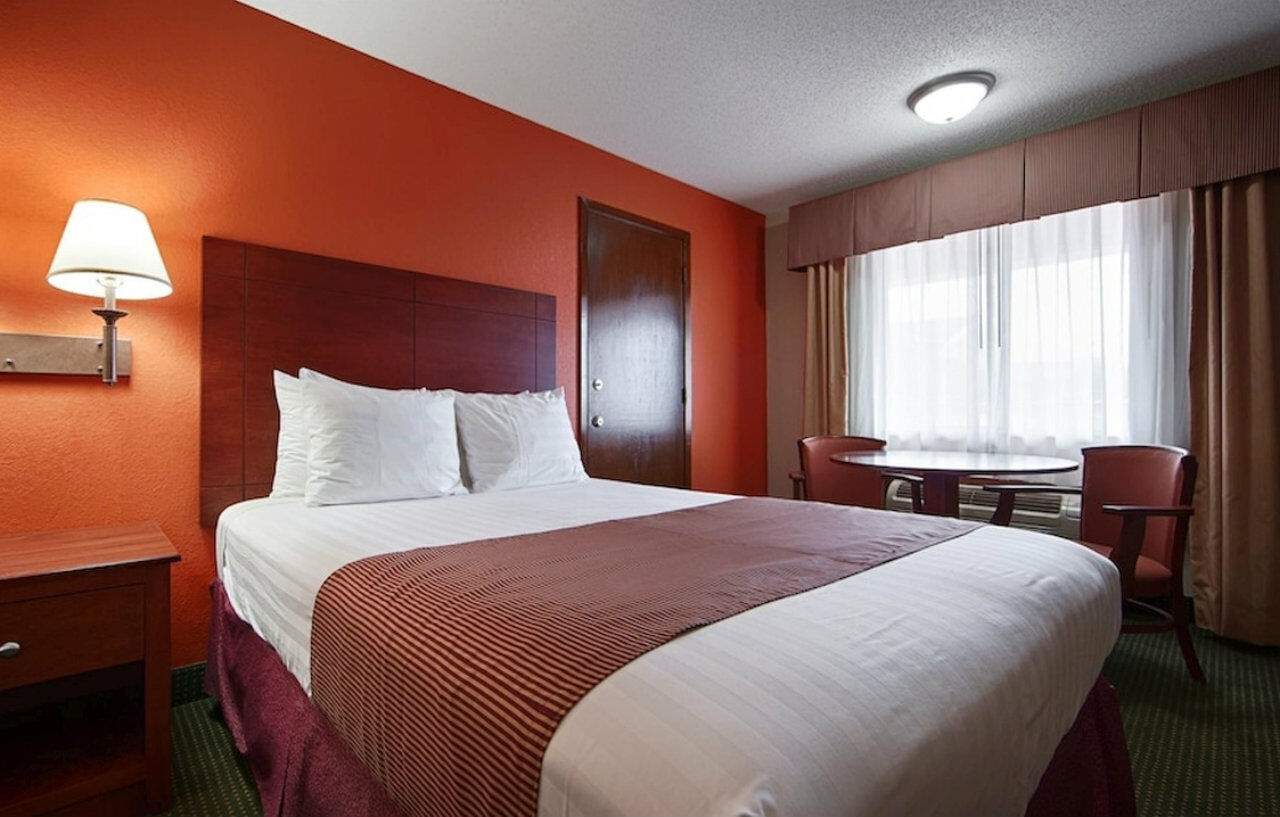 Best Western Montis Inn Saint Robert Esterno foto